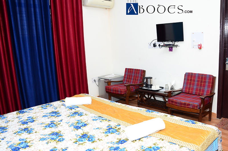 The Abodes Guest House - Super Deluxe Room-2